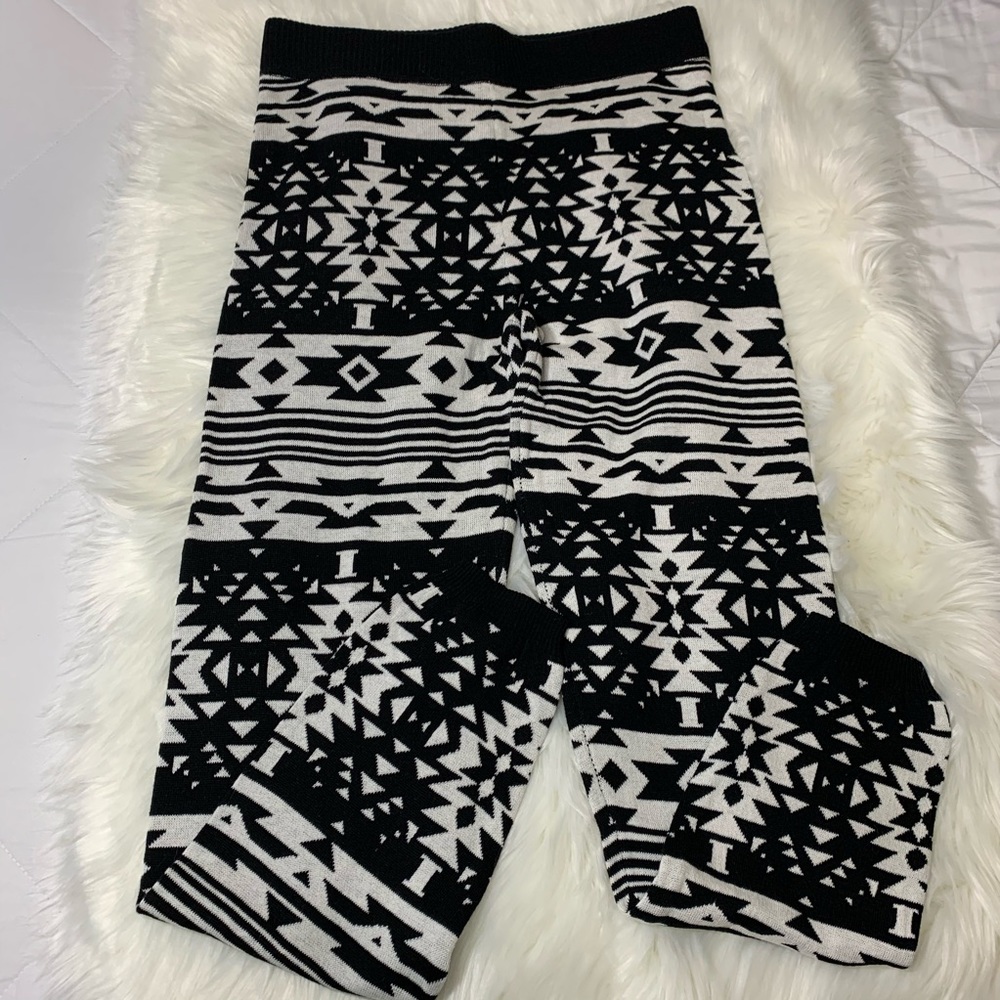SO Multi Print Sweater Leggings